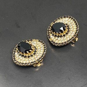 Vintage Clip On Crystal Earrings with Black Stone in Gold Tone
